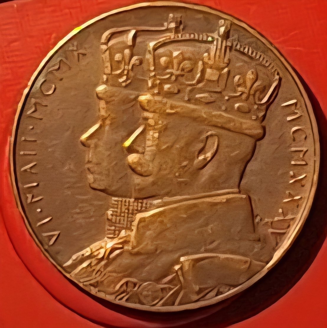  England, Gedenkmedaille 1935 König GeorgV & Königin Mary Bronze15g Ø32mm, Dicke2mm gekapselt   