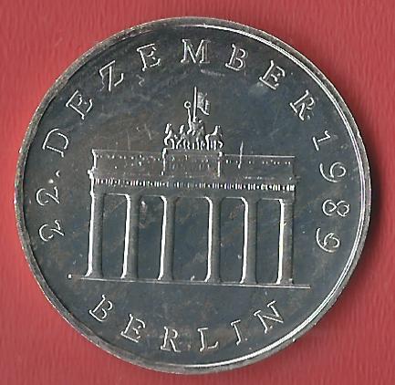  20 Mark DDR Brand.Tor 1990 st Koblenzer Muenzen Studio Münzankauf Koblenz Frank Maurer AL550   