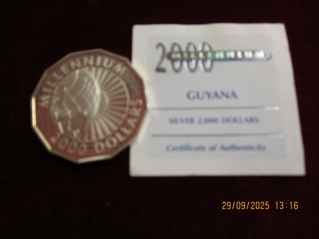  2000 Dollars Guyana Millennium 925er Silber 28,28 Gramm   