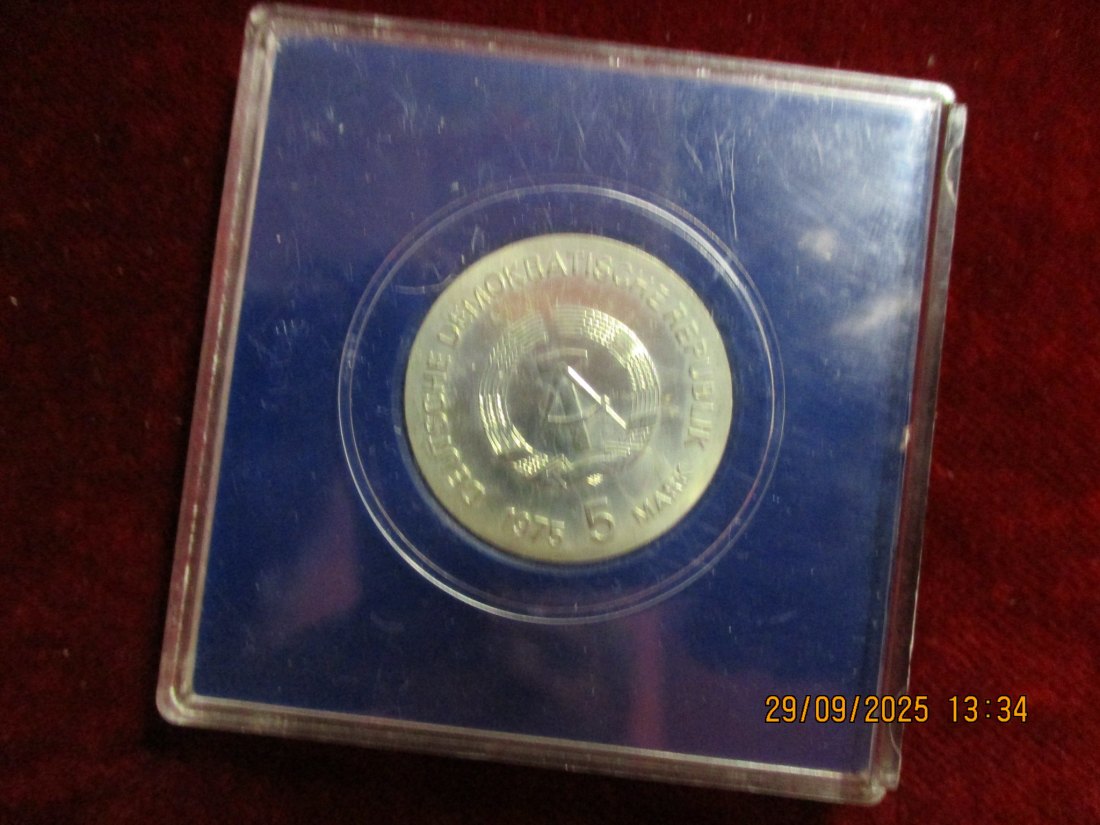  5 Mark DDR 1974 Jahr der Frau Metall: (K-N-Zk) 12,2g   