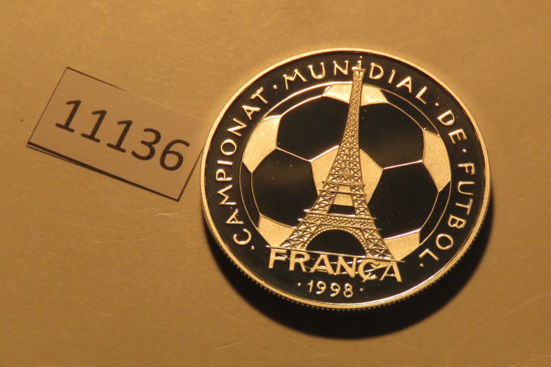  11136  Andorra 1997 - 10 Diners - Fußball WM  - Eiffelturm - 31,47 g SILBER 0.925   