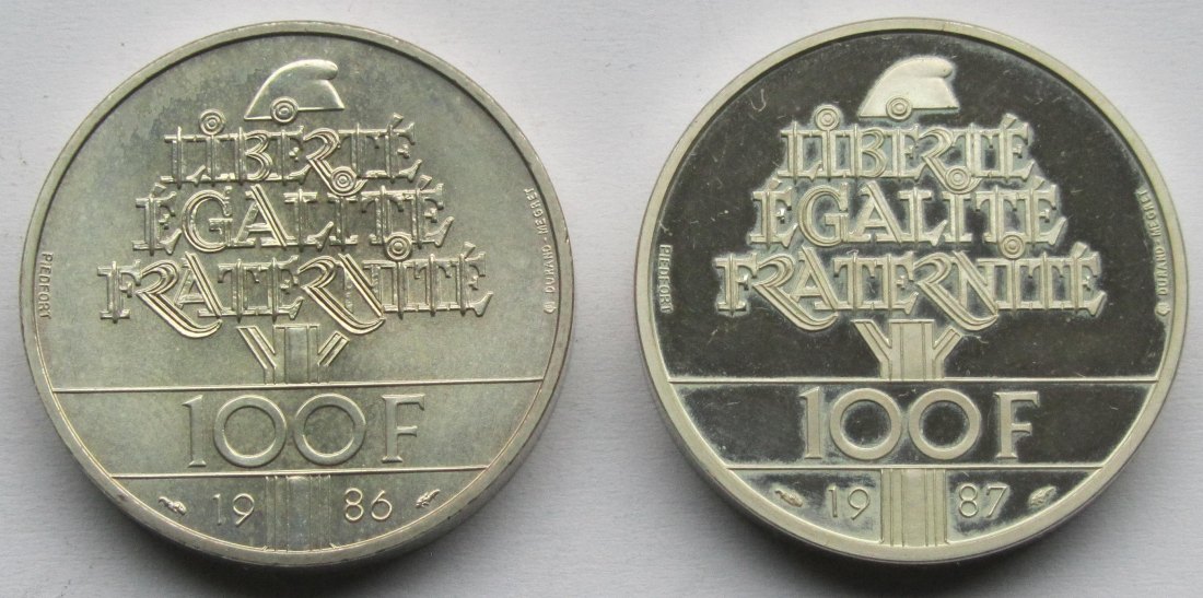  Frankreich: 2 x 100 Francs Piedforts (1986 + 1987), zusammen 55,5 g Feinsilber   