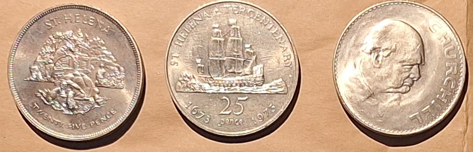  St.Helena 2x25 Pence 1x Churchill/Elisabeth II, 1977, 73 und 65 Gesamt:85g   