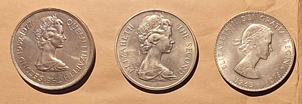  St.Helena 2x25 Pence 1x Churchill/Elisabeth II, 1977, 73 und 65 Gesamt:85g   