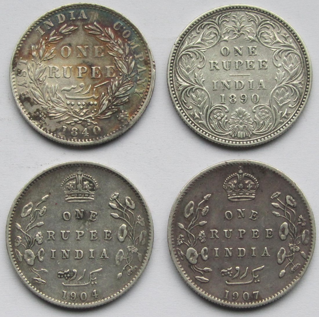  Indien: 4 x 1 Rupie (1840 + 1890 + 1904 + 1907)   