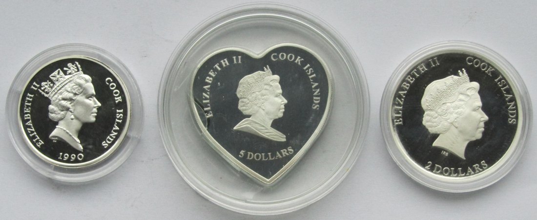  Cook Islands: Lot aus drei Silbermünzen, zusammen 47,9 g Feinsilber   
