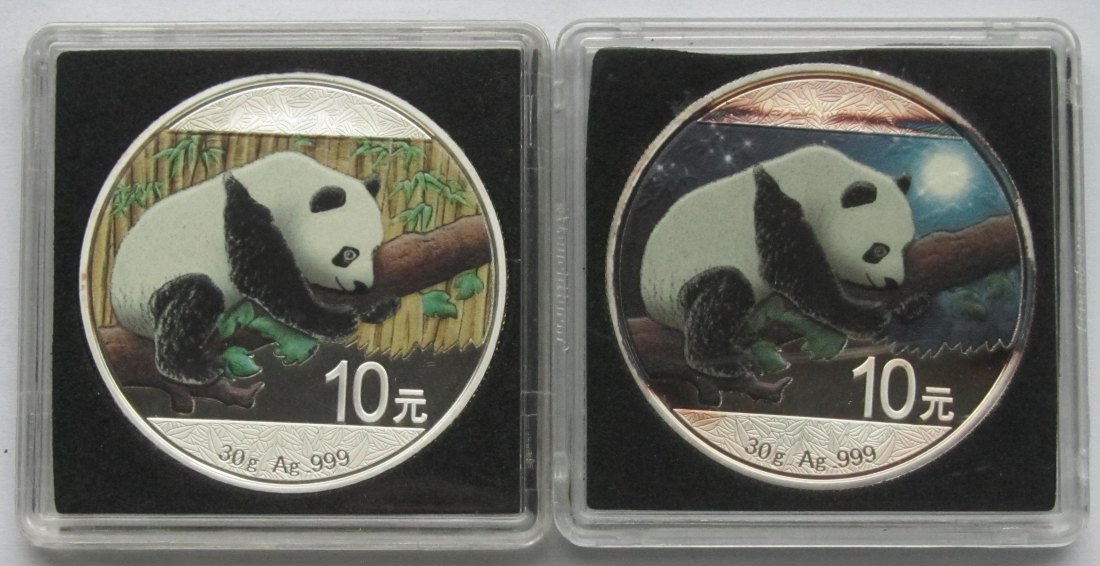  China: Zwei Silberunzen Panda 2016 koloriert (Tag & Nacht)   
