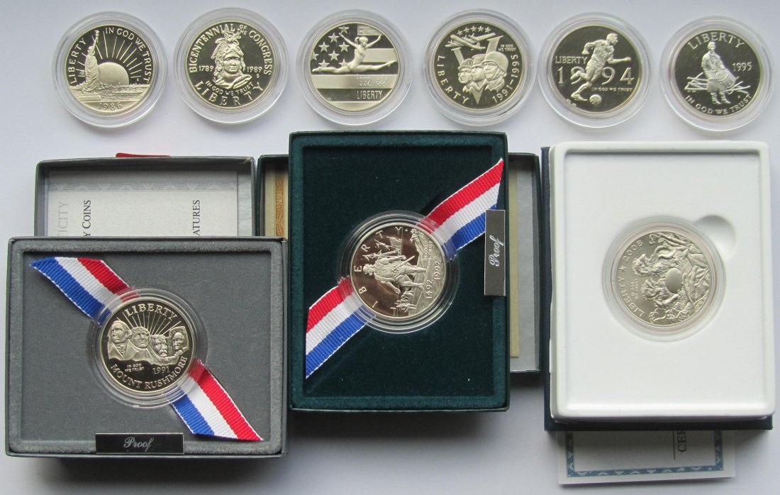  USA Vereinigte Staaten: Neun verschiedene Halbdollars   