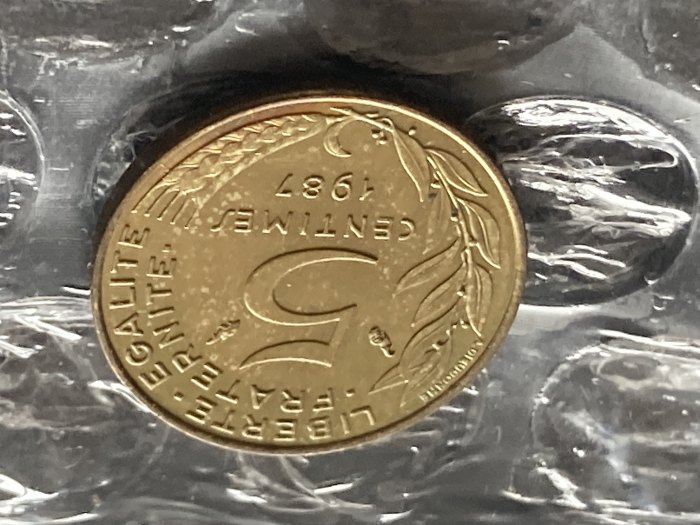  Münze Münzen Umlaufmünze Frankreich 5 Centimes 1987   