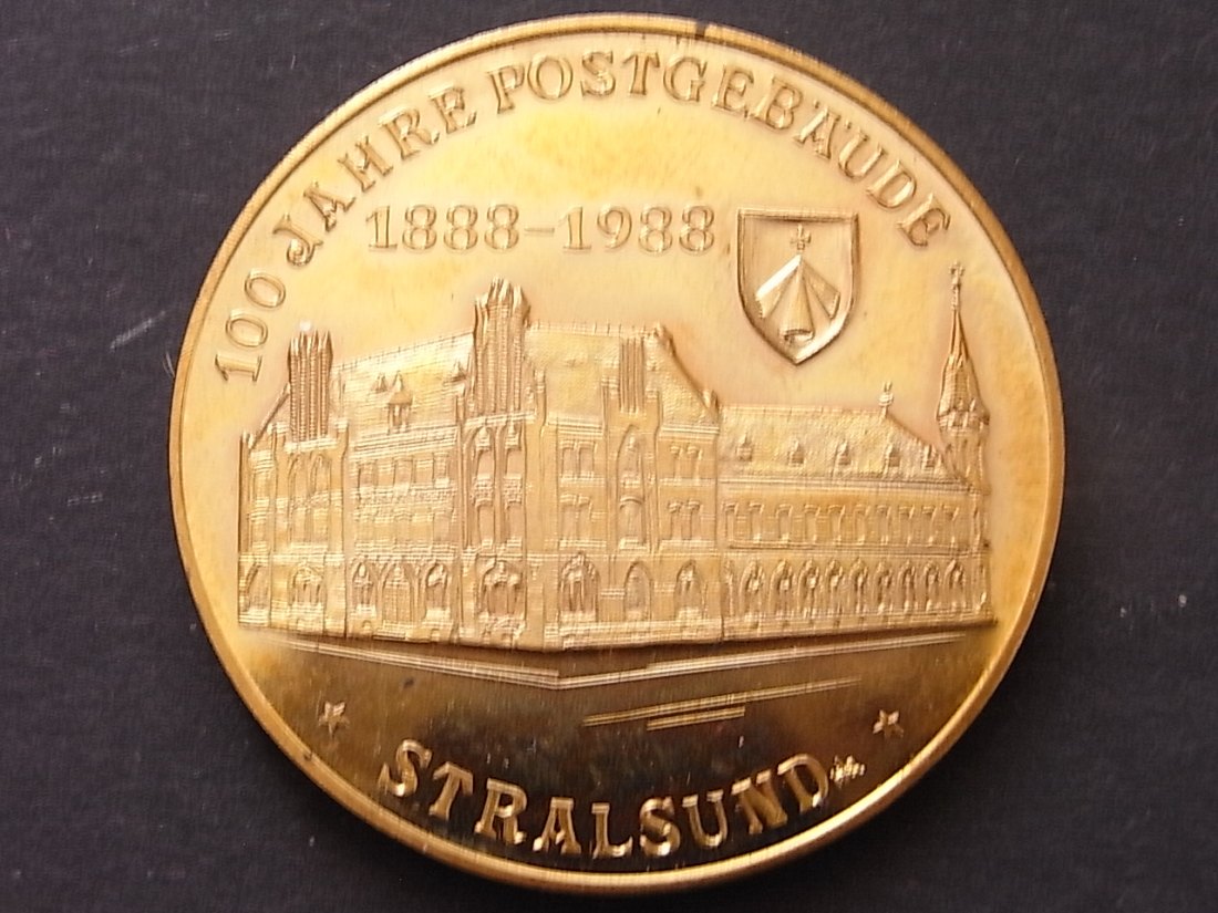  Stralsund Medaille 100. Jahre Postgebäude 1988 PP 40mm Medailleur König   