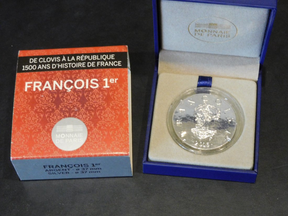 FRANCE 10 EURO 2015 FRANCIS I.GRADE-PLEASE SEE PHOTOS.