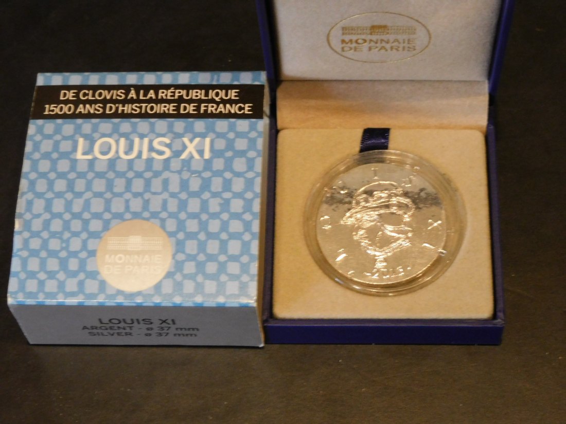 FRANCE 10 EURO 2013 LOUIS XI.GRADE-PLEASE SEE PHOTOS.