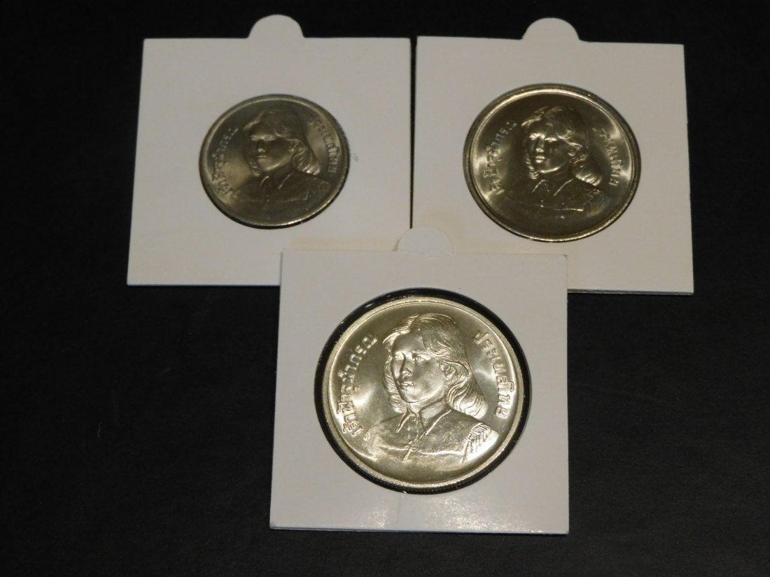 THAILAND 5-10-300 BAHT 1979.GRADE-PLEASE SEE PHOTOS.