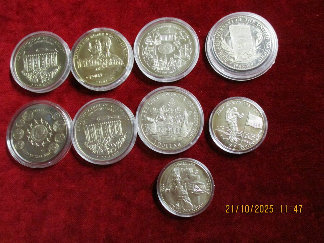  Lot Sammlung Münzen siehe Foto Metall: kein Silber Gewicht: Ca: 220g / L1   