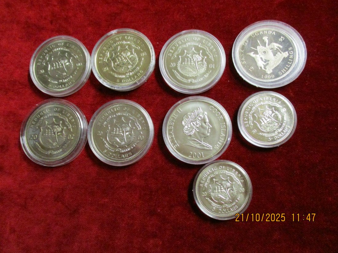  Lot Sammlung Münzen siehe Foto Metall: kein Silber Gewicht: Ca: 220g / L1   