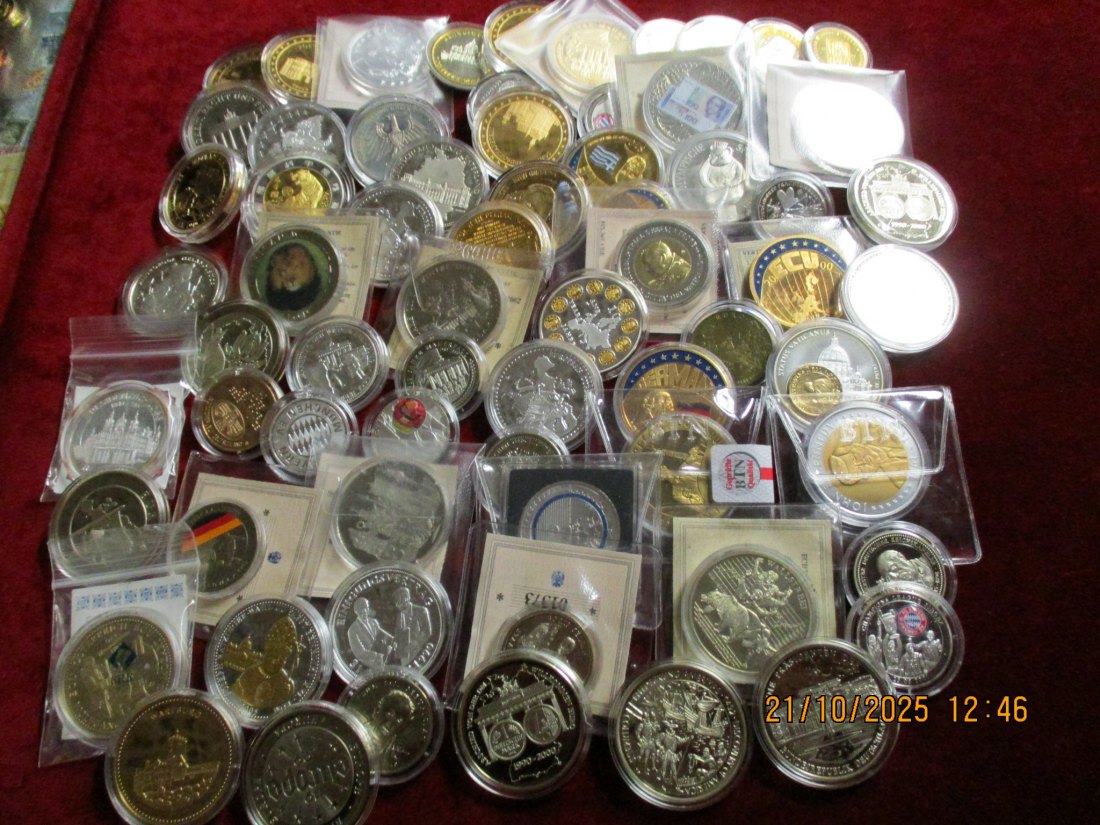  Lot Sammlung Medaillen und Probe Sätze 3,5 Kg /X   
