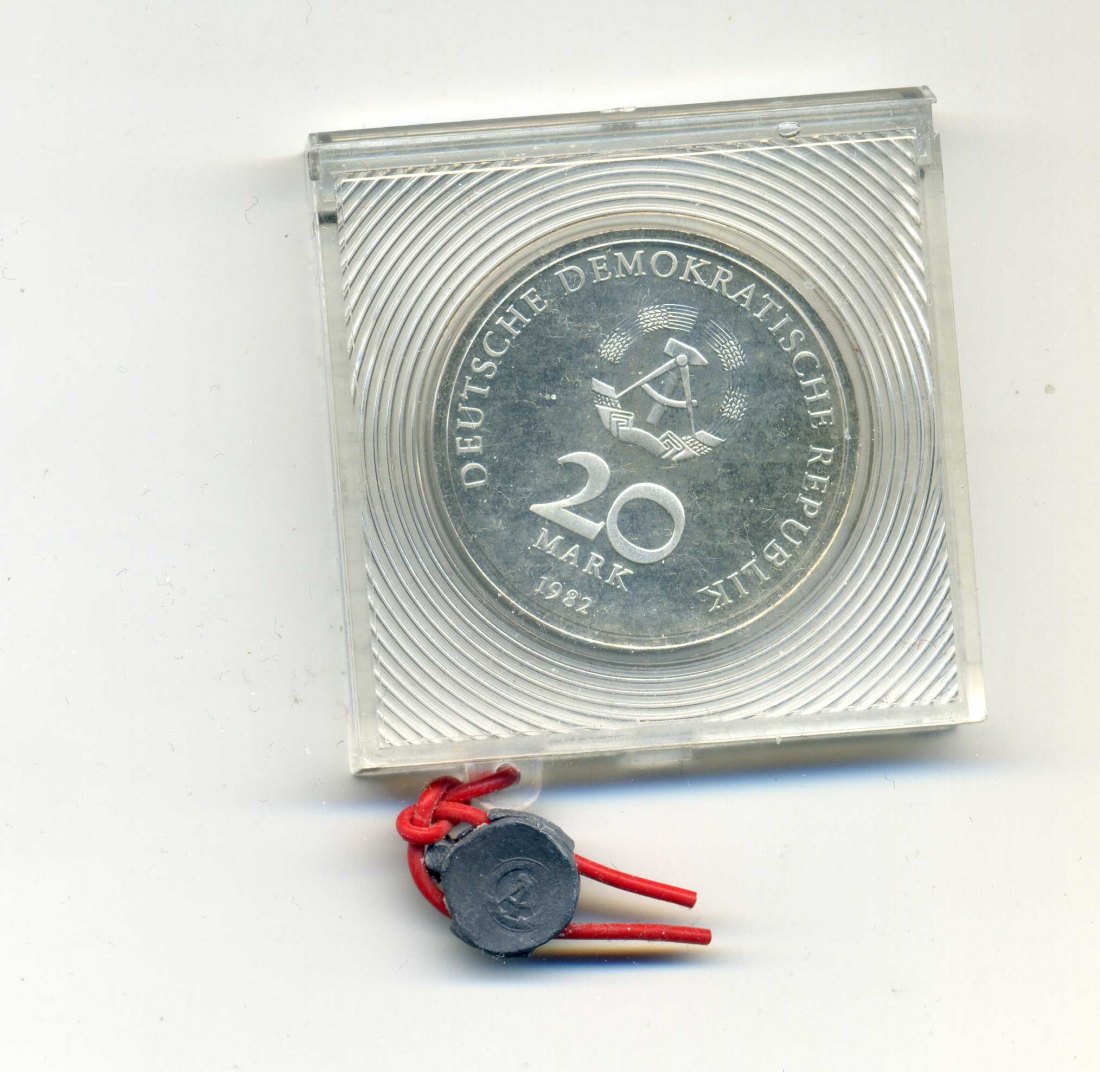 20 Mark 1982 Zetkin PP Original Schachtel verplombt