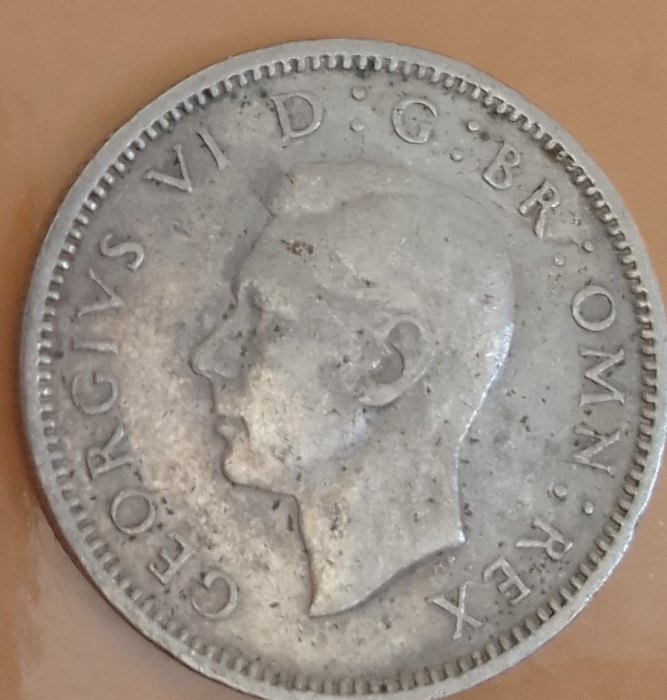  6 PENCE CIRCULATED COIN ..GKVI..1947   