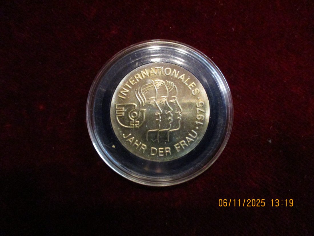  5 Mark DDR 1975 Jahr der Frau Metall: (K-N-Zk) Gewicht: 12,2 Gramm   