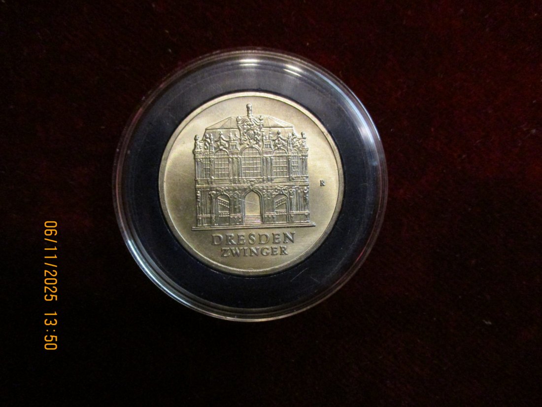  5 Mark DDR 1985 Dresden Zwinger Metall: (K-N-Zk) Gewicht: 9,6 Gramm   