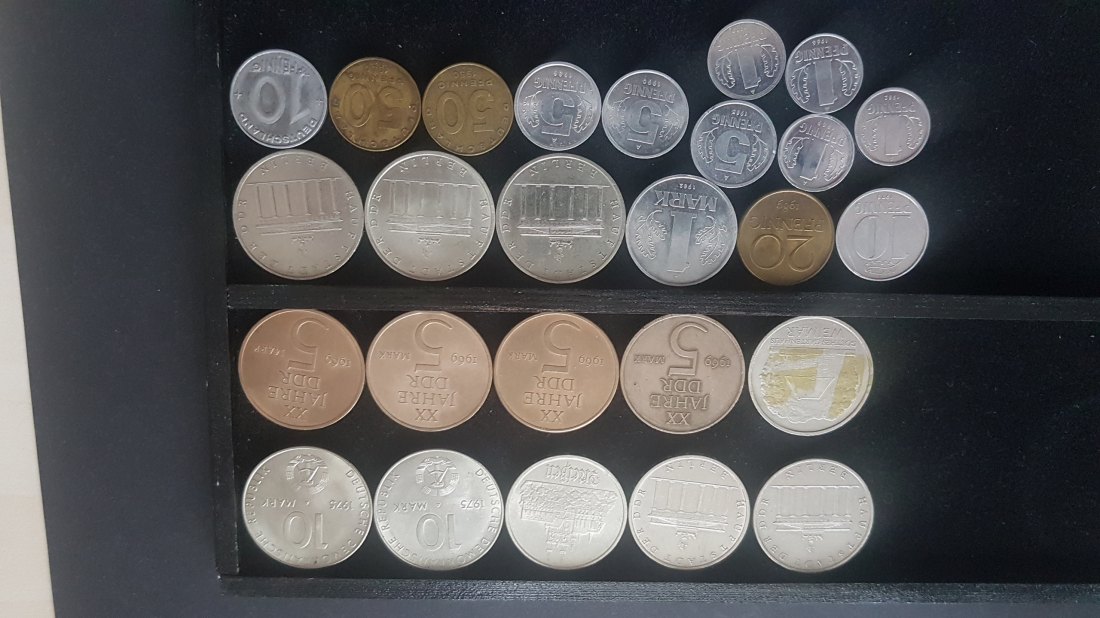  DDR 1 Pfennig - 10 Mark 26 Münzen ss-stgl   