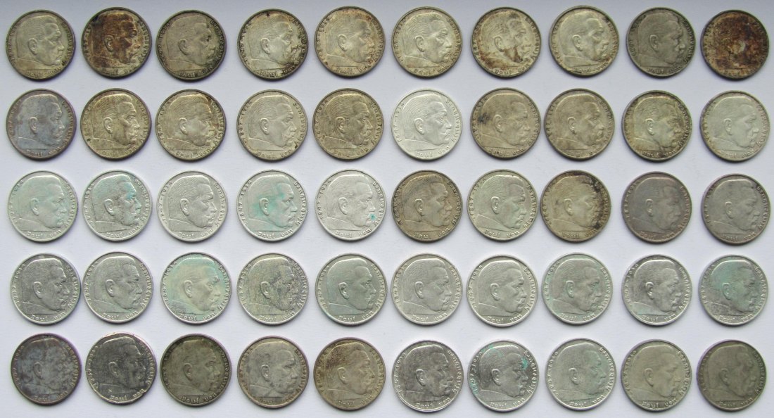  Deutsches Reich: 50 x 2 Mark Hindenburg, zusammen 250 g Feinsilber   