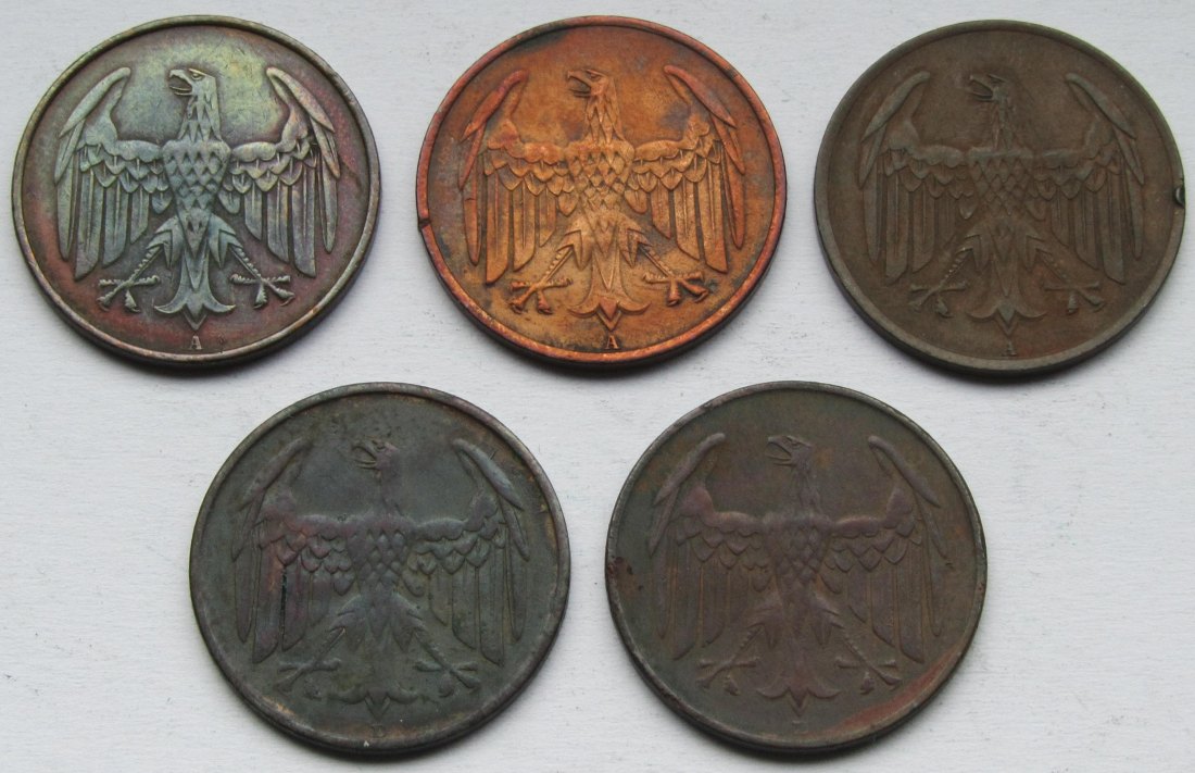  Weimarer Republik: 4 Pfennig 1932, 5 Stück (3 x A + 2 x D)   
