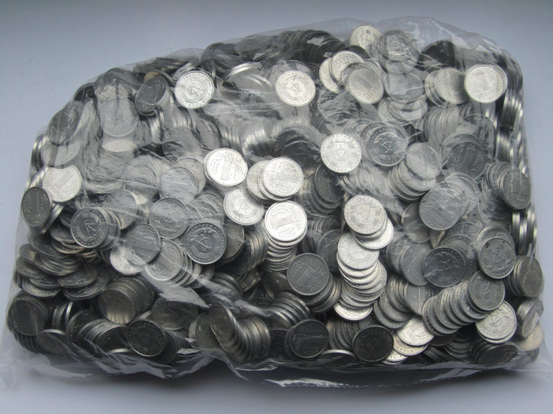  DDR: Großes Lot 1-Pfennig-Münzen 1960-1990, ca. 1300 Stück   