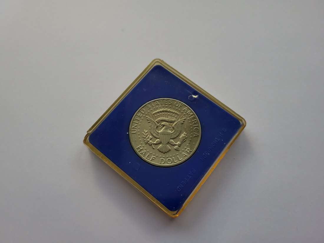  1/2 Dollar 1972 half Kennedy USA Spittalgold9800 (00   