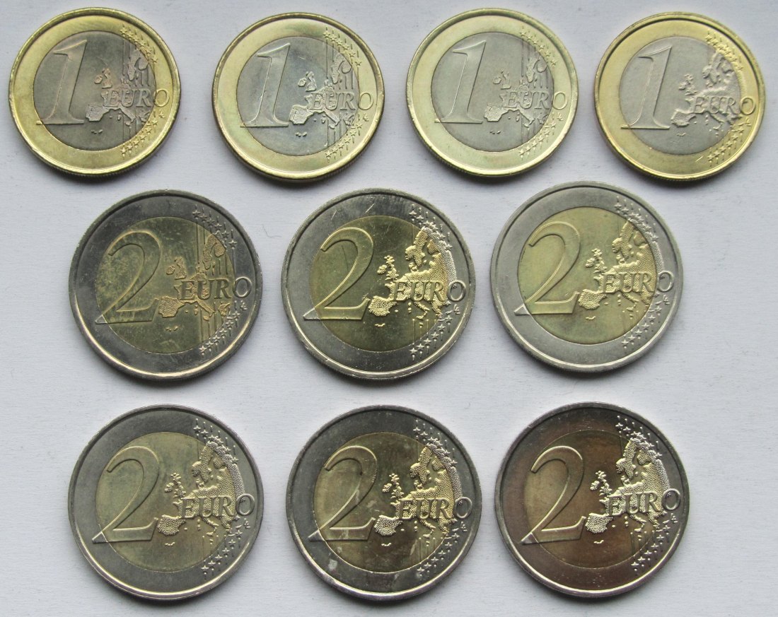  Monaco: Zehn verschiedene Jahrgänge Euros   