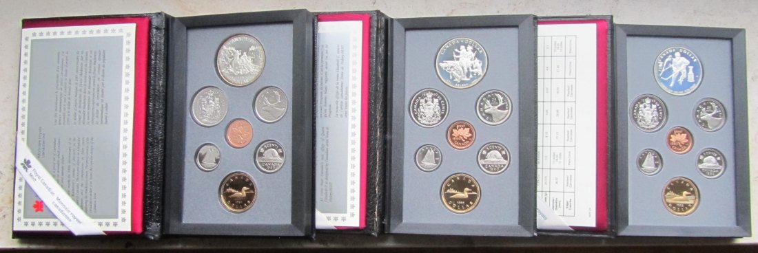  Kanada: Kursmünzensätze 1989 + 1990 + 1993, zusammen 46,6 g Feinsilber   
