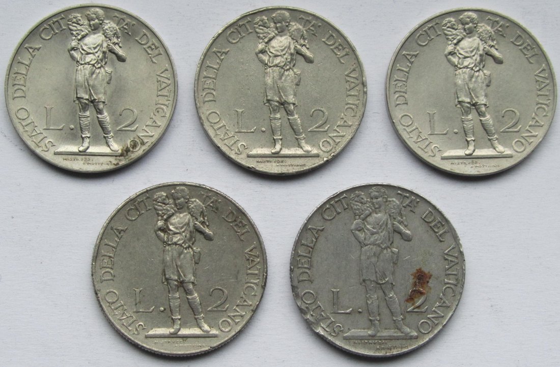  Vatikan: Fünf verschiedene 2 Lire 1934-1941   