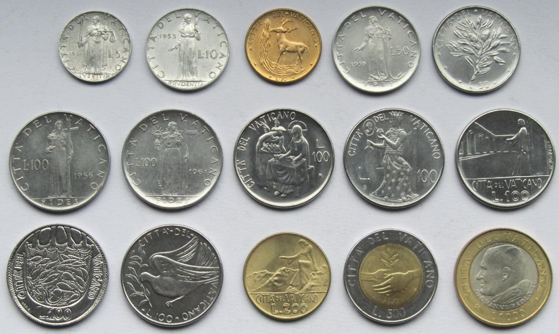  Vatikan: Lot aus 15 verschiedenen Lire-Münzen   