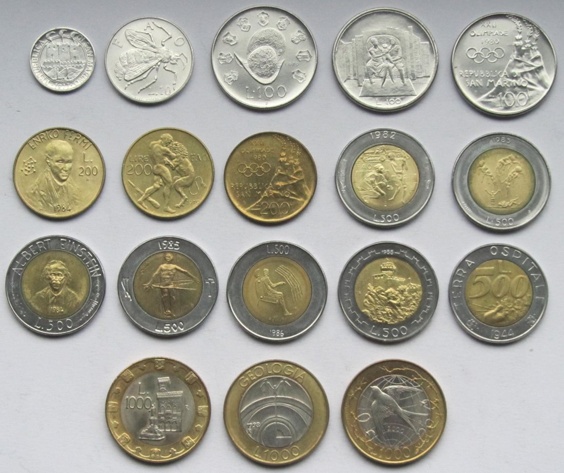  San Marino: Lot aus 18 verschiedenen Lire-Münzen   