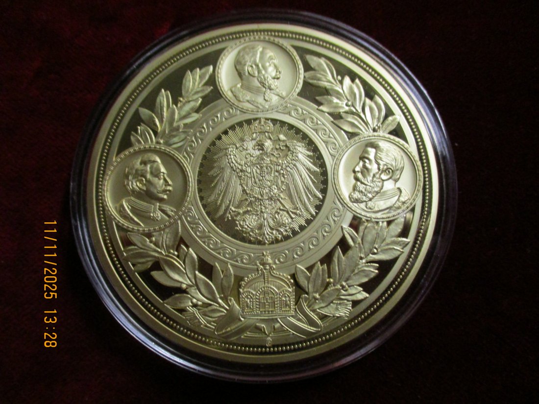  Medaille 110 Gramm Metall: Cu vergoldet / 7   