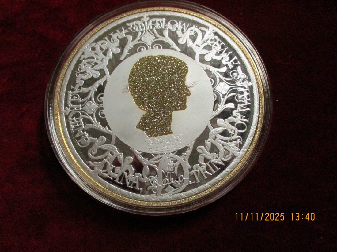  Medaille 376 Gramm Metall: Cu vergoldet / 19   