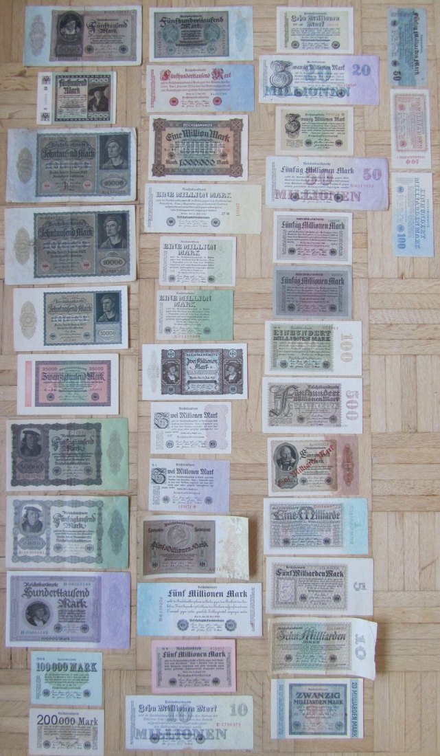  Deutsches Reich: Lot aus 40 verschiedenen Banknoten ab 5000 Mark vor 1924   