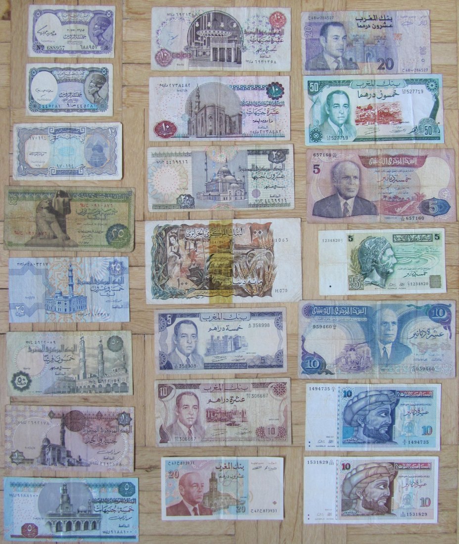  Nordafrika: Lot aus 22 verschiedenen Banknoten   