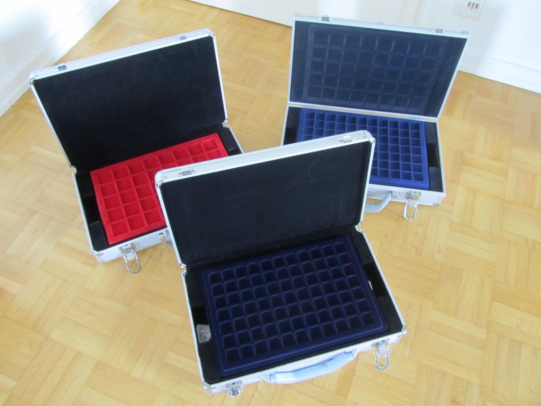 3 große Münzkoffer in Aluminium   