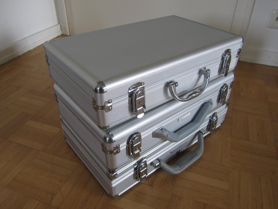  3 große Münzkoffer in Aluminium   