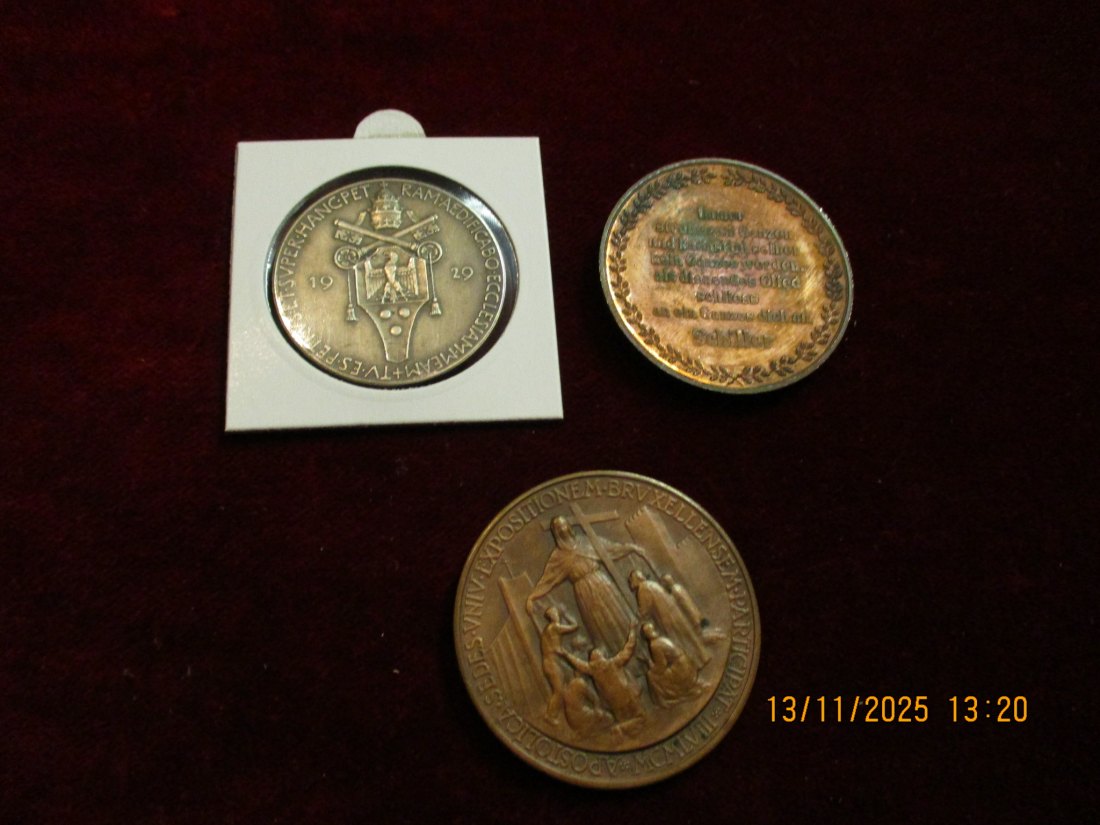  Lot - Sammlung 3 Medaillen Metall: kein Silber Gewicht: 85 Gramm / B1   