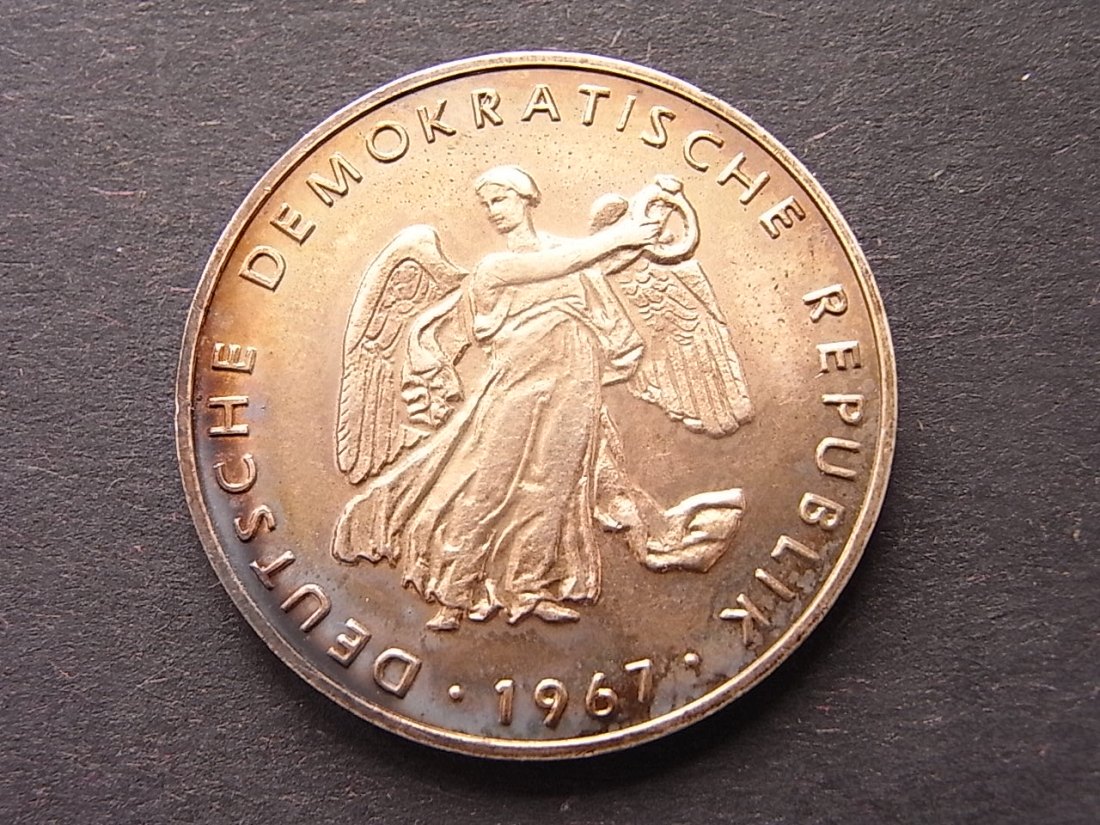  Silbermedaille DDR Neue Wache Berlin 1967 26mm stgl   