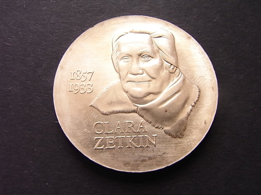  DDR 20 Mark 1982 Clara Zetkin Jaeger 1587 stgl   