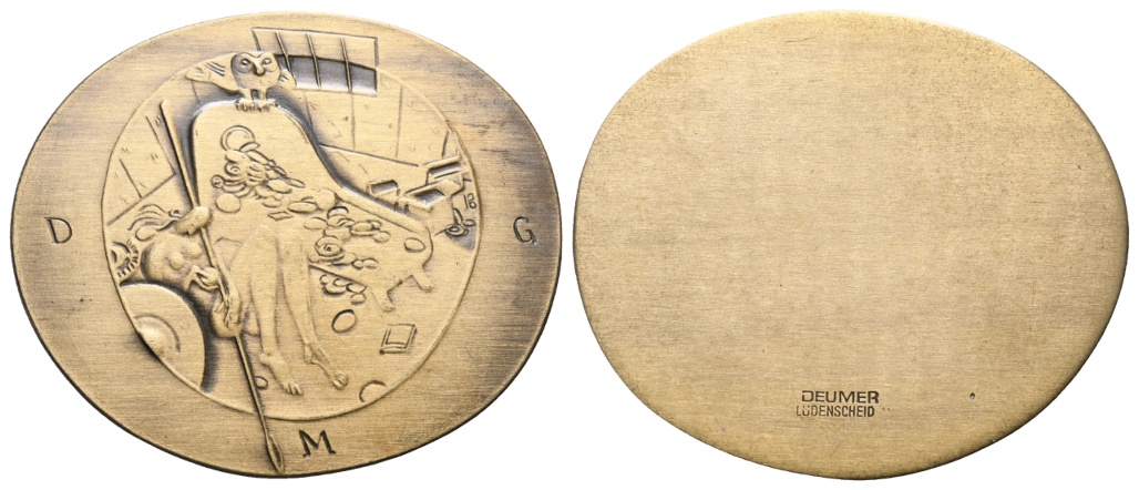  Medaille; Deutsche Medaillengesellschaft (DMG); einseitig; Messing; 75,74 g ; H 59,9 mm B 71,0 mm   