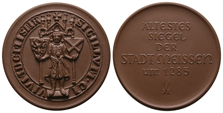  Medaille; Meissen; Älteste Siegel der Stadt um 1285 ; Porzellan; 43,14 g, Ø 63,0 mm   