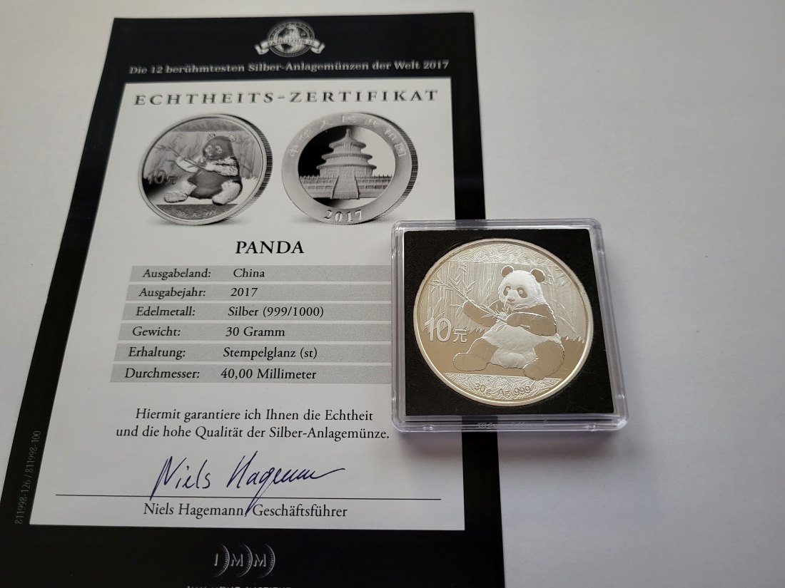  10 Yuan 2017 Panda Die 12 berühmtesten Silbermünzen der Welt 999/30g China Spittalgold9800 (5455   
