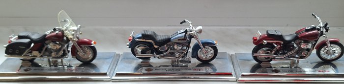  3 HARLEY DAVIDSON Modelle Maßstab 1:18 1986 2×2000 Vitrinestücke nicht bespielt NEUEINSTELLUNG   
