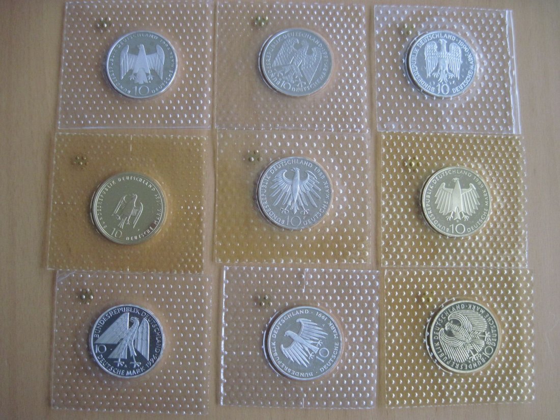  Konvolut mit 9 x 10 DM Silbermünzen in 625er Silber, 87,21 g Feingehalt, diverse Motive   