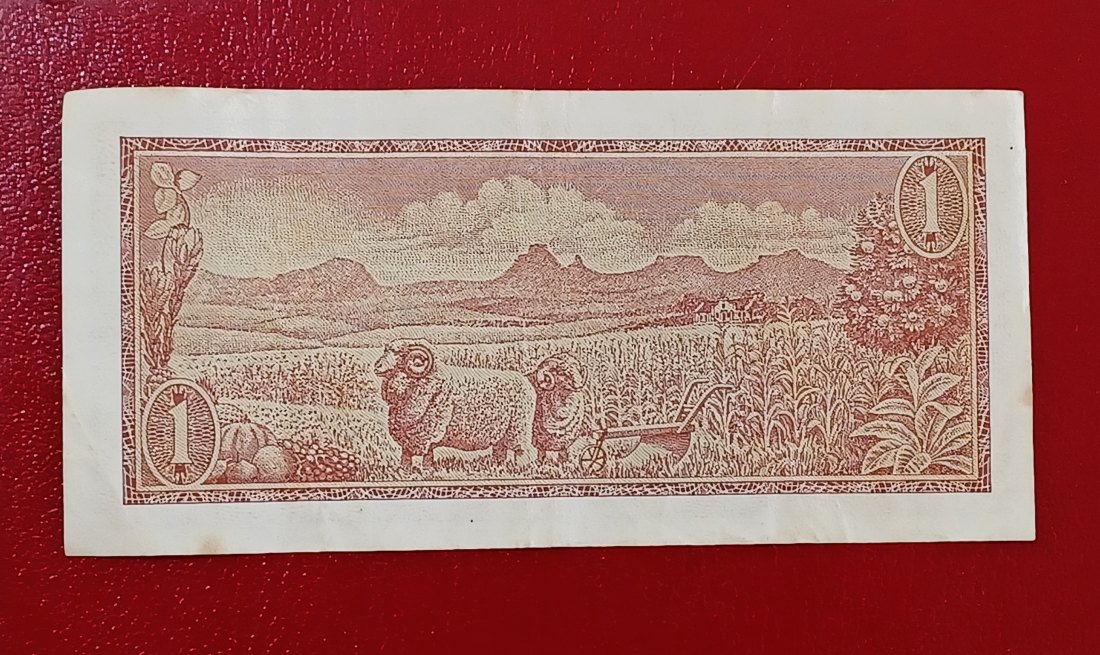  1973-1975South Africa Van Riebeeck Een Rand One Rand B371 905066 Afrikaans English   