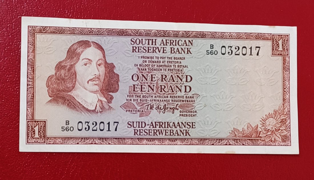  1973-1975South Africa Van Riebeeck Een Rand One Rand English Afrikaans   